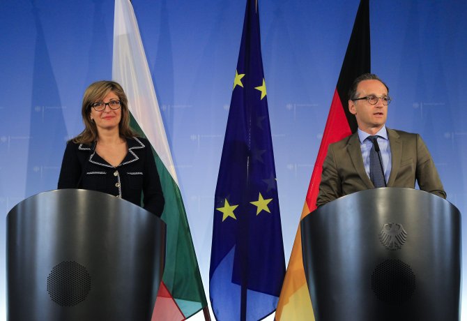 Almanya hükümetindeki sığınmacı krizi