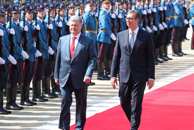 "Sırbistan, Kosova meselesini bir an önce çözmeli"