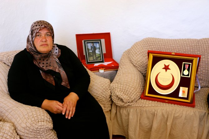 "Fatihler o gece ölmeselerdi bu vatan bu durumda olmazdı"