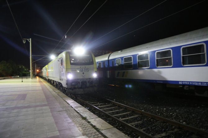 Tren seferleri yeniden başladı
