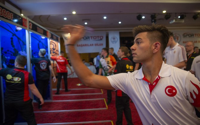Avrupa Gençler Dart Şampiyonası Ankara'da başladı