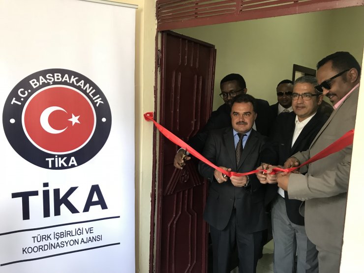 TİKA'dan Somali İşçi Sendikalarına donanım desteği