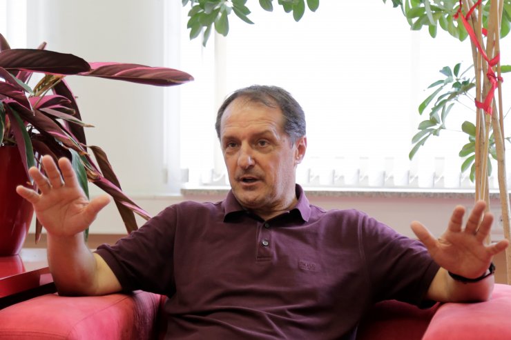 "Özil'in takımı bırakma kararını haklı buluyorum"