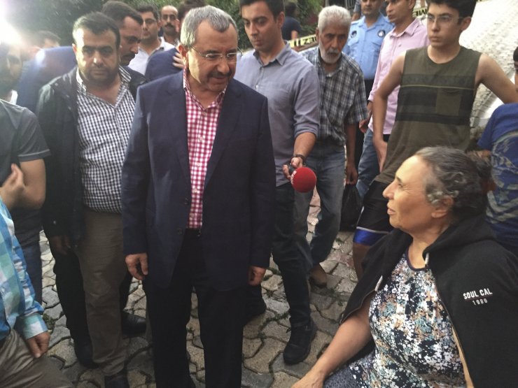 Çökme riski olan binanın boşatılması