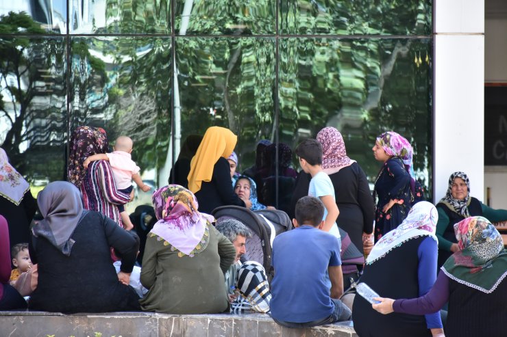 GÜNCELLEME - Gaziantep'te 11 yaşındaki çocuk maganda kurşunuyla yaralandı