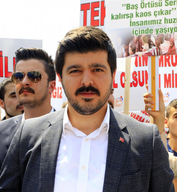 AK Parti Ankara İl Gençlik Kolları üyelerinden açıklama