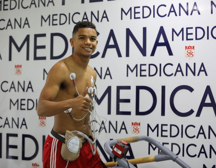 Demir Grup Sivasspor'da transfer