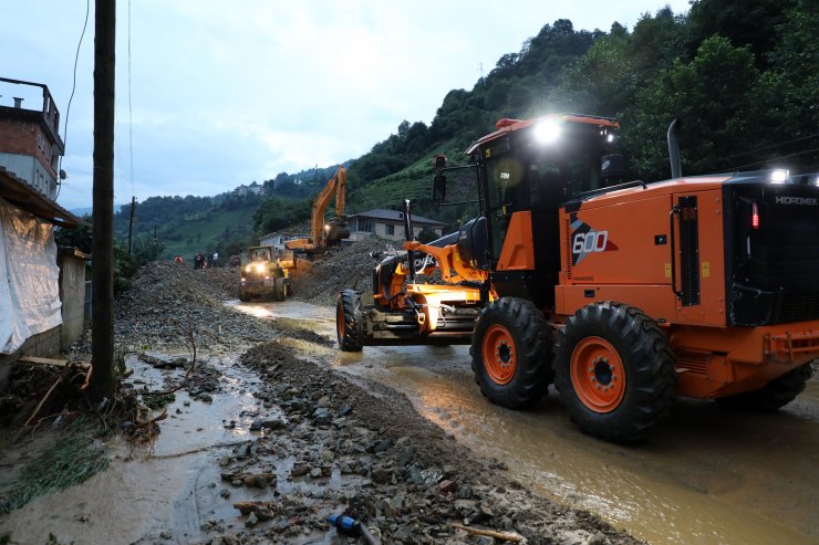 Rize'deki şiddetli yağış