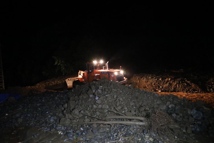 Rize'de şiddetli yağış