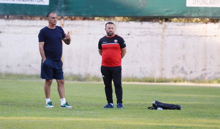 Teknik direktör Yılmaz'dan "lisans" eleştirisi