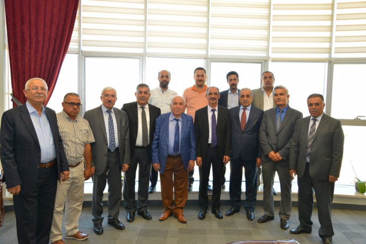 Kırşehirliler Federasyonundan AEÜ hentbol takımına destek
