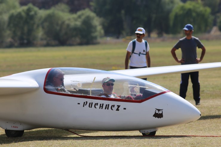Uçaklar "İnönü halkı" için kalktı