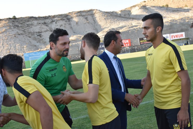 "Şu an için 1 veya 2 transfer gündemimizde"