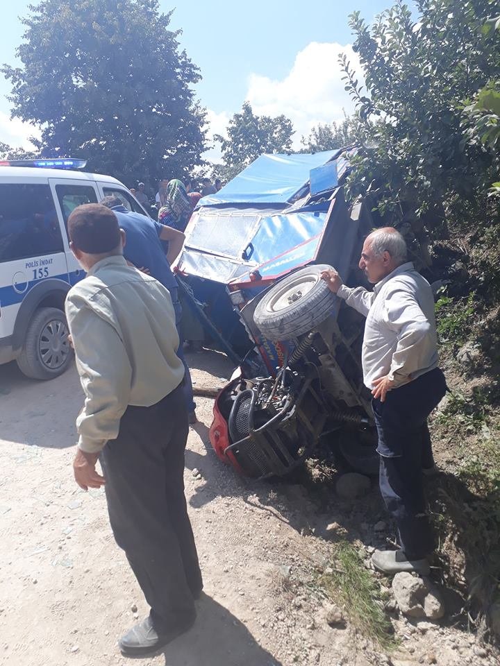 Ordu'da tarım aracı devrildi: 1 ölü, 1 yaralı