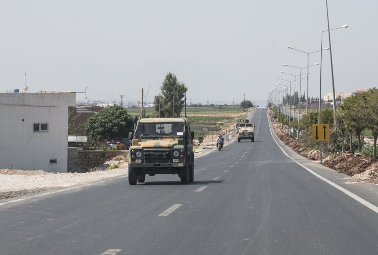 İdlib sınırına askeri sevkiyat sürüyor
