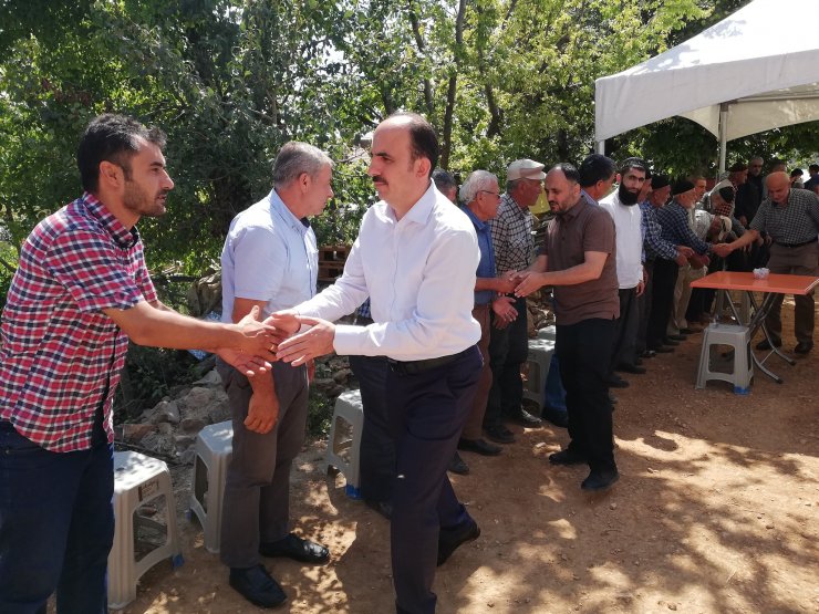 Şehit askerin baba evine taziye ziyareti