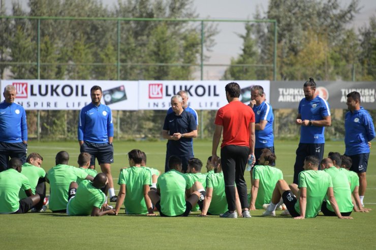 Atiker Konyaspor'da Fenerbahçe maçı hazırlıkları