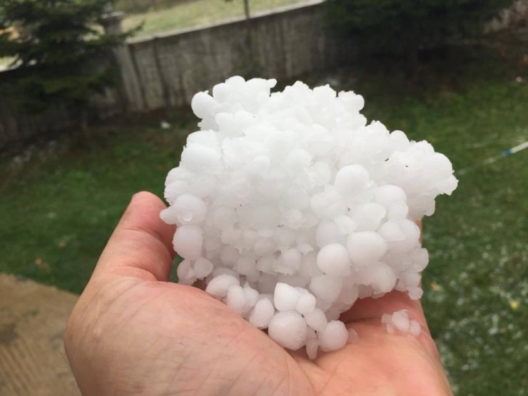 Ordu'da ceviz büyüklüğünde dolu yağdı