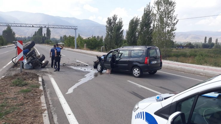 Akıncılar'da trafik kazası: 2 yaralı