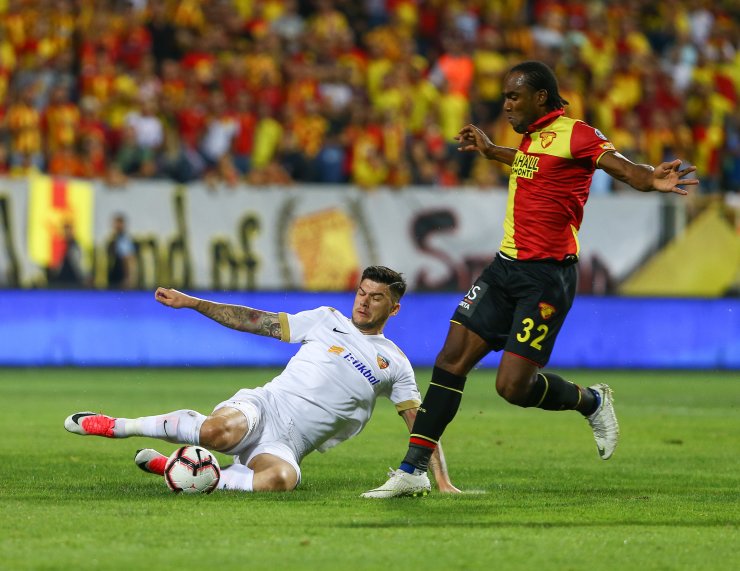 Futbol: Spor Toto Süper Lig