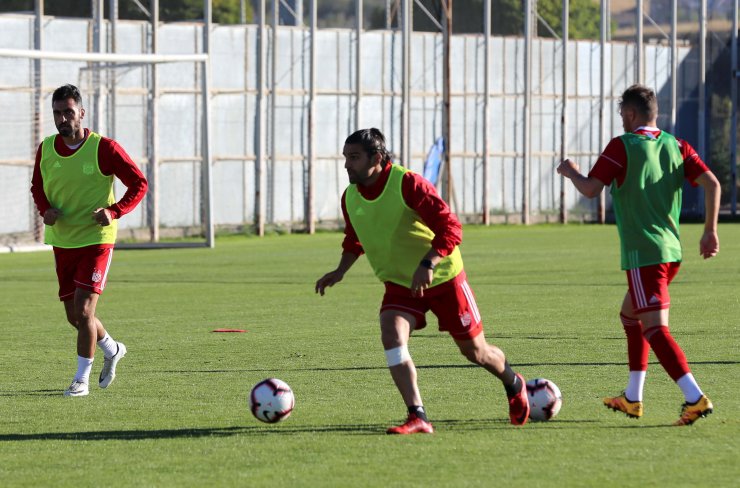 "10 puanı bulmamız gerekirken 5 puanda kaldık"