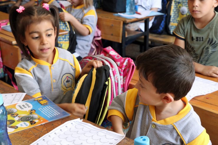 PTT'den öğrencilere yeni eğitim öğretim yılı hediyesi