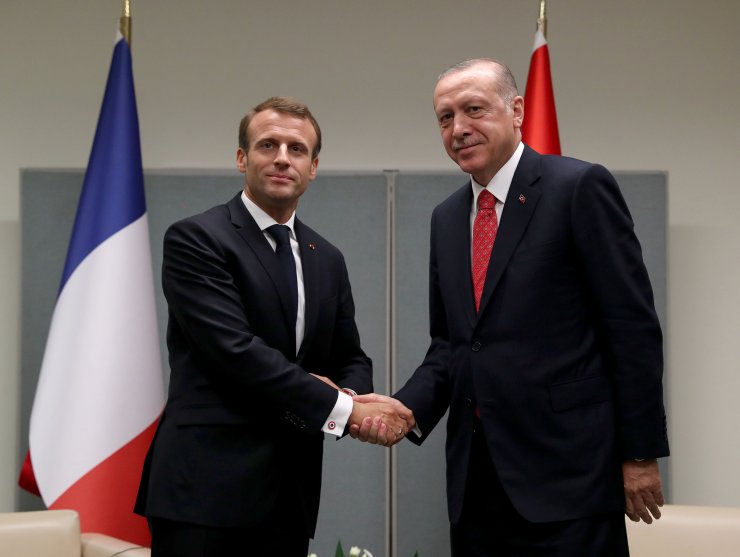 Cumhurbaşkanı Erdoğan, Fransız mevkidaşı Macron ile görüştü