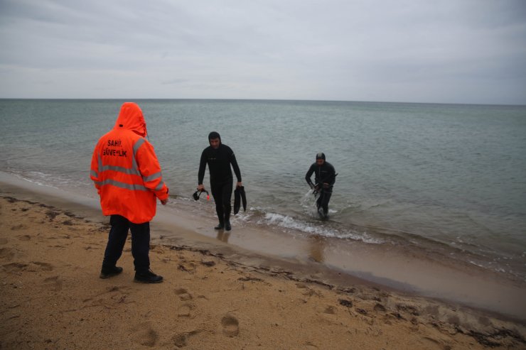 GÜNCELLEME - Enez'de düzensiz göçmenleri taşıyan bot battı