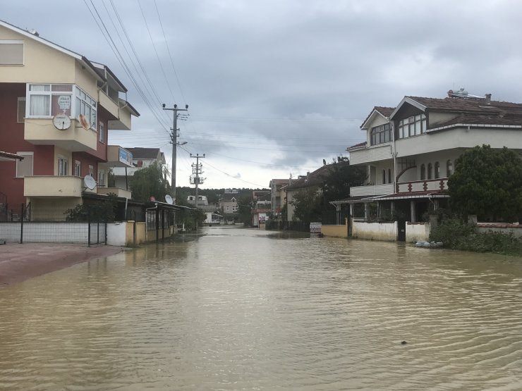 GÜNCELLEME 2 - Kocaeli'de sağanak