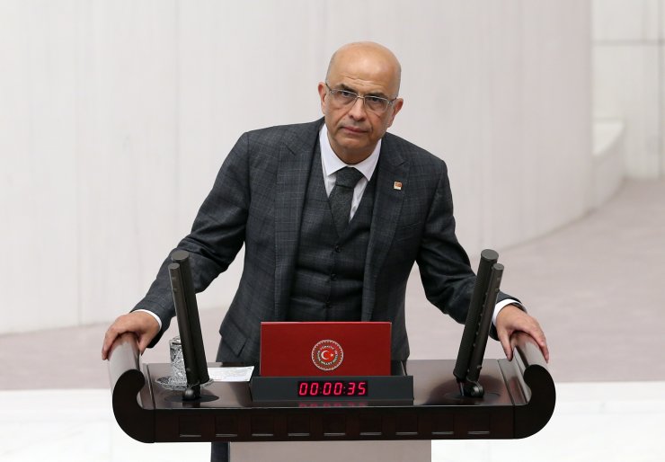 Yeni yasama yılı başladı