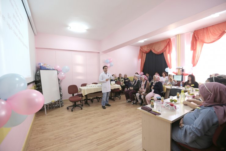 CÜ'de "Anne Sütünün Önemi ve Emzirme" semineri