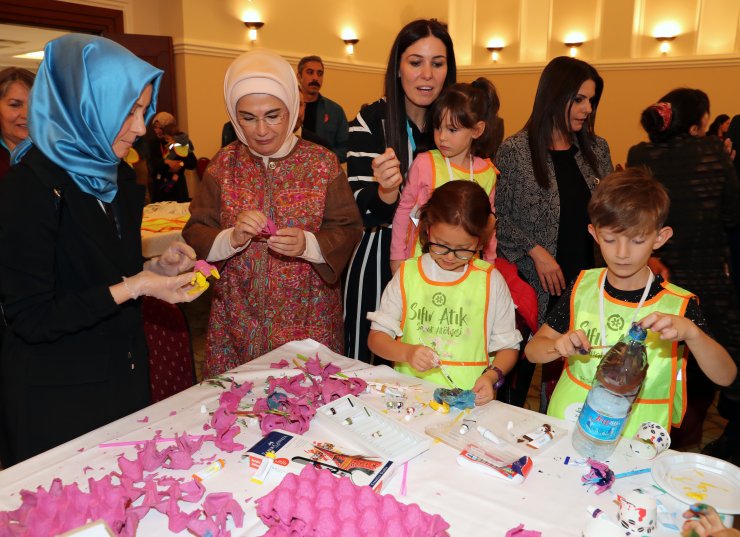 AK Parti kampında "Sıfır Atık Sanat Atölyesi"