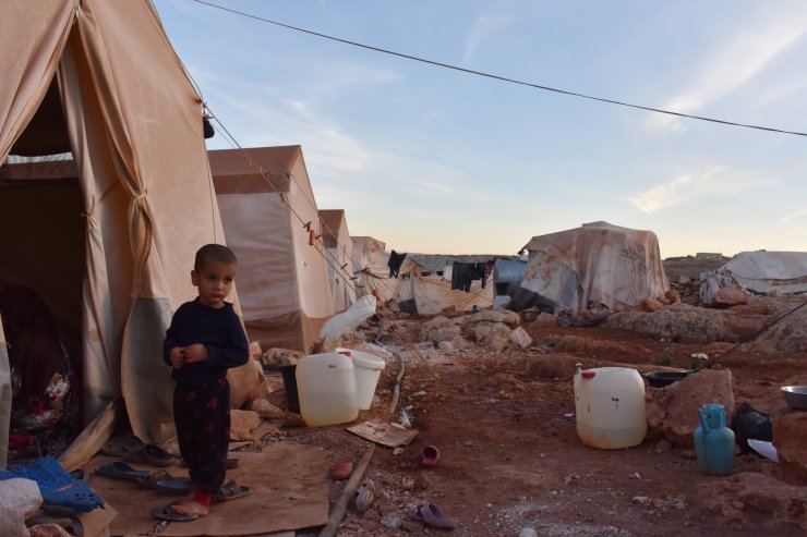 İdlib'e sığınan Türkmenler yardım bekliyor