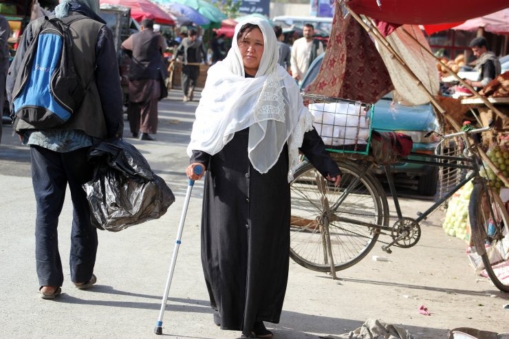 "Afganistan'da her ay mayından 180 kişi hayatını kaybediyor"