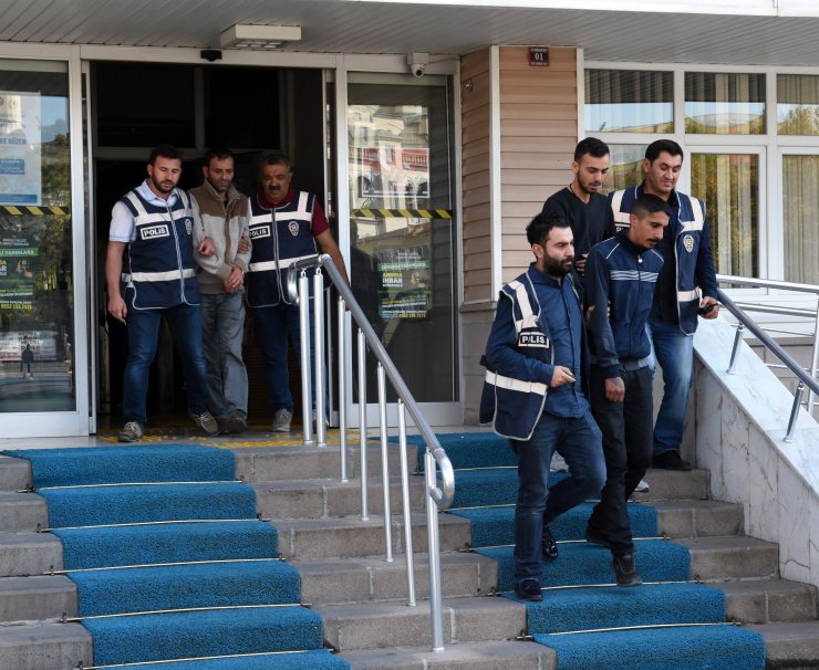 Kırıkkale'de sağlık merkezinden hırsızlık güvenlik kamerasında