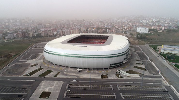 Sivasspor'un Başkanı Otyakmaz'ın ismi caddeye verildi