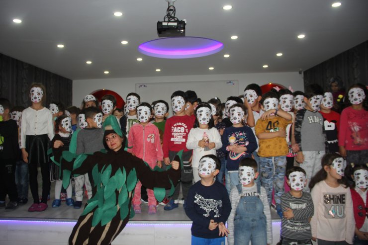 Minik öğrenciler için "Korkma Köpeği Anla" etkinliği