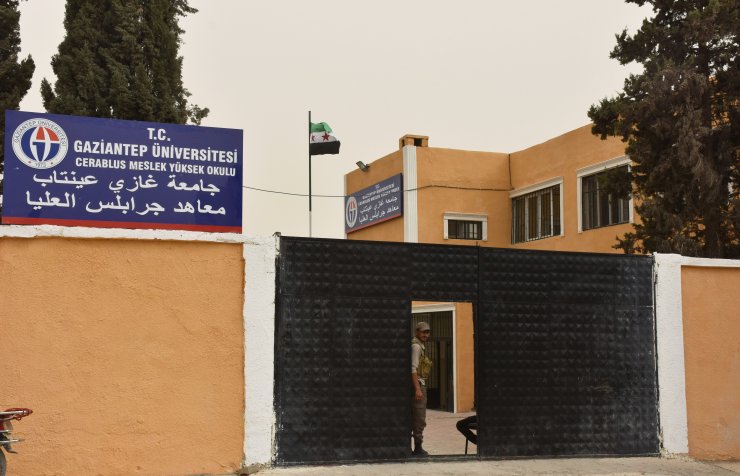 Türkiye'den Suriyelilere memleketlerinde iyi eğitim için yüksekokul