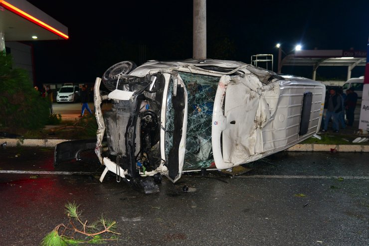Trabzon'da zincirleme trafik kazası: 1 ölü, 9 yaralı