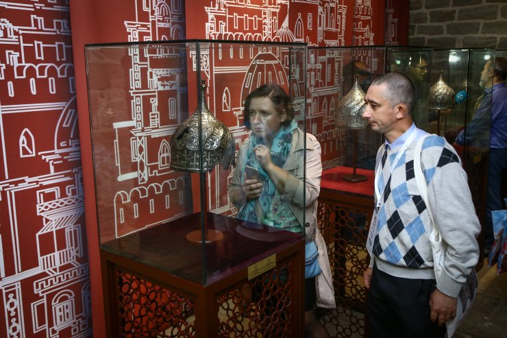 Bakü'de Şirvanşahlar sergisi