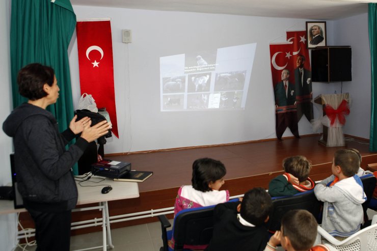 İlkokul öğrencilerine hayvan sevgisi anlatıldı