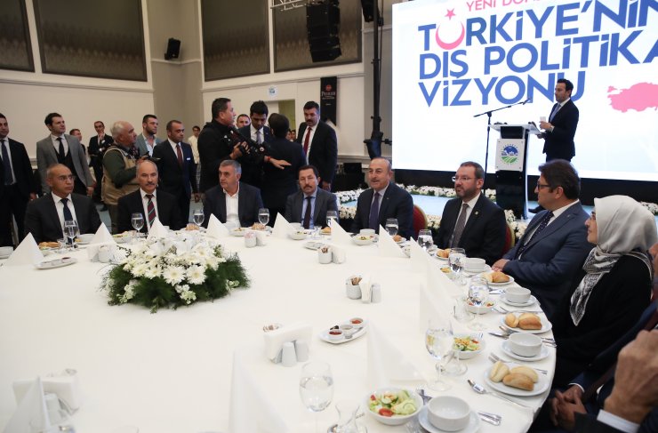 Dışişleri Bakanı Çavuşoğlu, Sakarya'da