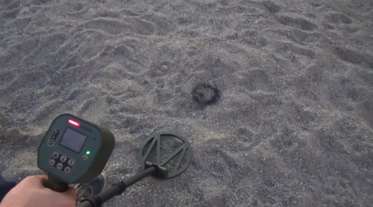 Yerli "mayın avcısı" göreve başladı