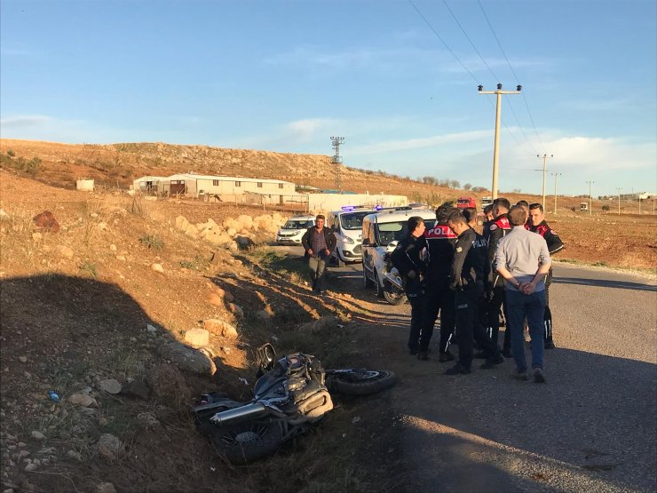 Adıyaman'da motosikletli 2 polis yaralandı