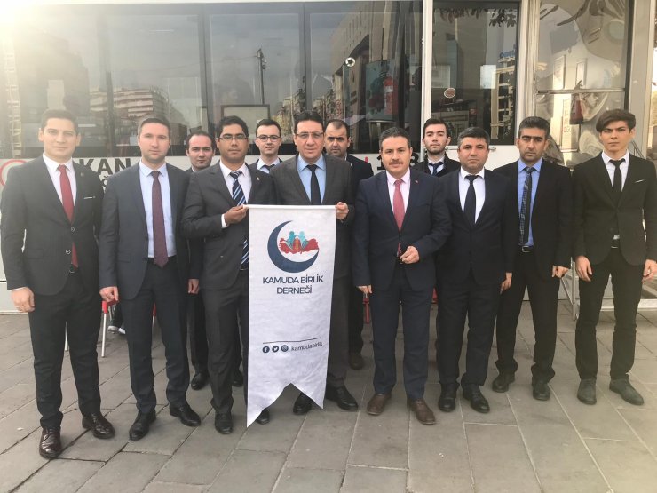 Kamuda Birlik Derneğinden Kızılaya kan bağışı