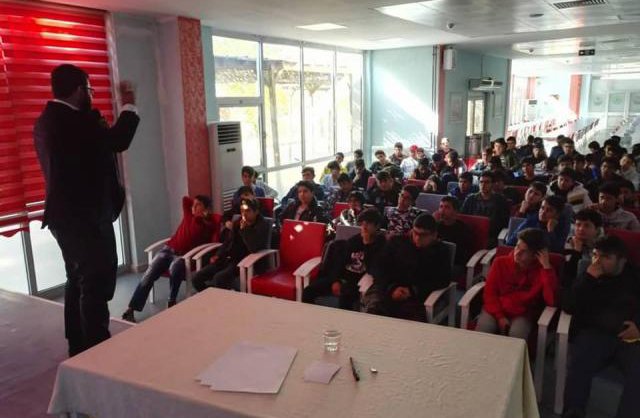 Kırşehir'de lise öğrencilerine doğa kampı