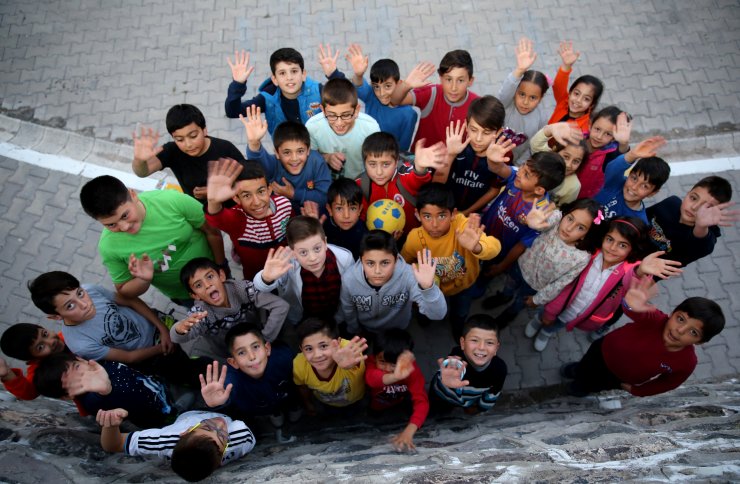 Çocukları için etüt merkezi kurdular