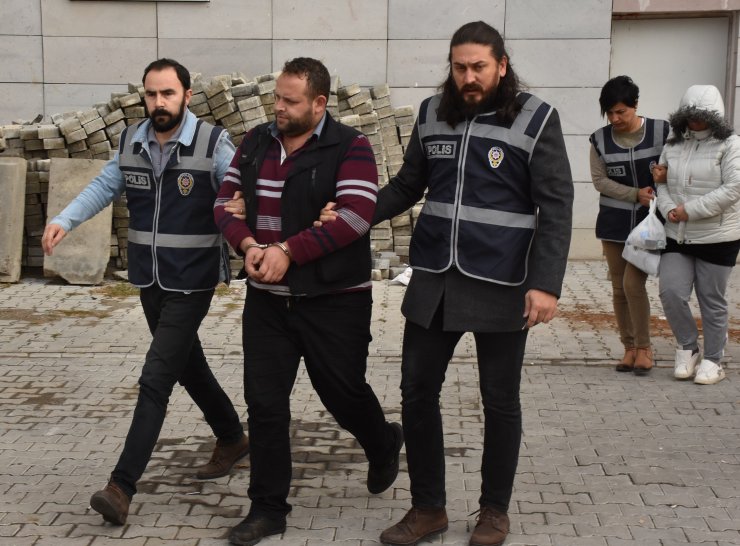 GÜNCELLEME - Emlakçı kardeşlerin sattıkları evdeki eşyaları çaldıkları iddiası