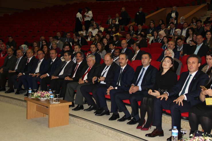 1. Uluslararası Çocuk Kütüphaneleri Sempozyumu