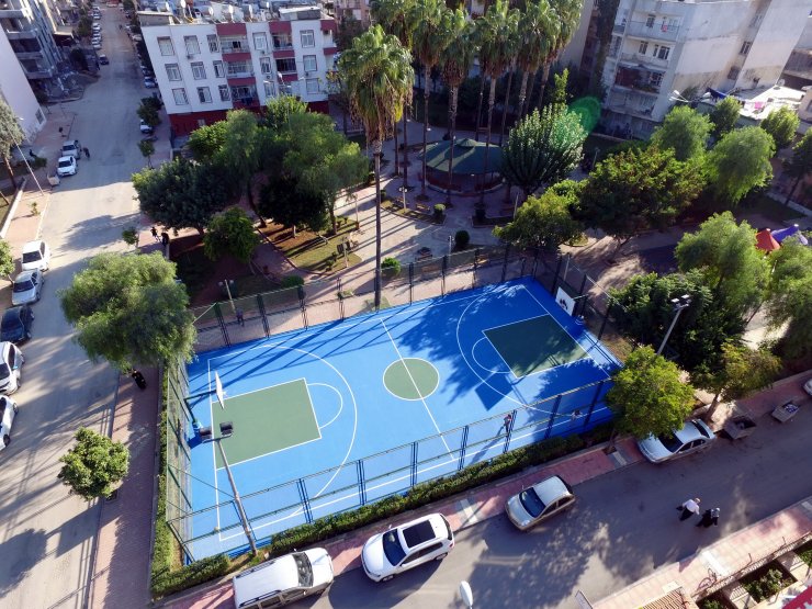 Görevlendirme yapılan belediye spor tesislerini yeniliyor